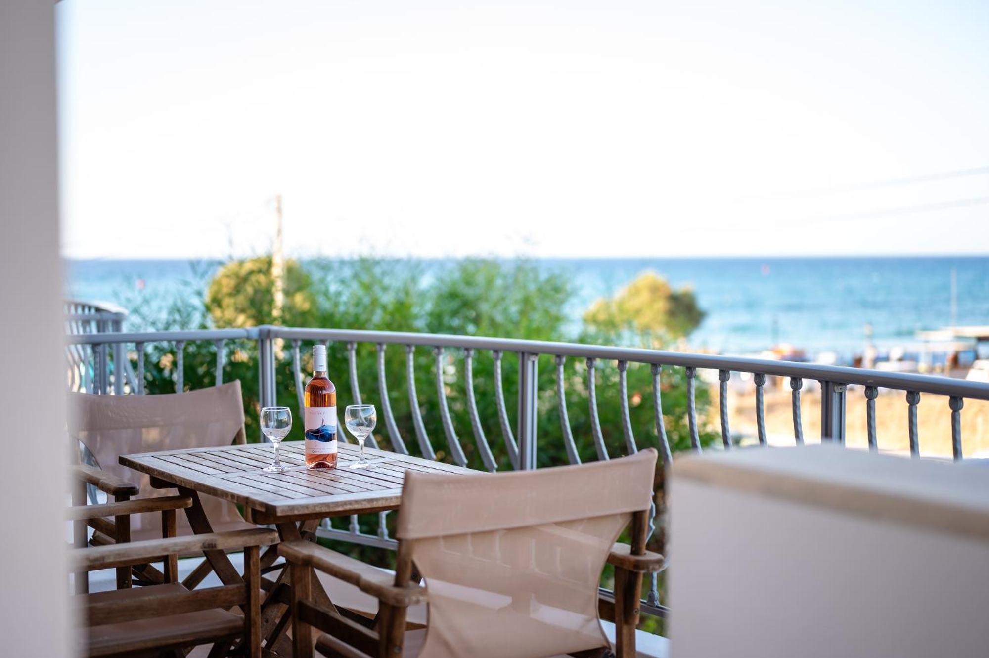 Kahlua Bay Apartments Hersonissos  Dış mekan fotoğraf